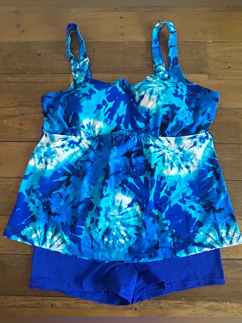 Kim Gravel x Swimsuits for all Bright Blue and white Tie-Dye Tankini Swim Set - Picture 4 of 13